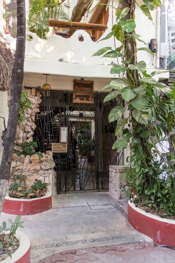 One Bedroom In The Heart Of Playa Only One Block To The Beach! Apartamento *
